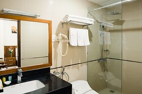 Truong Son Tung 2 Hotel