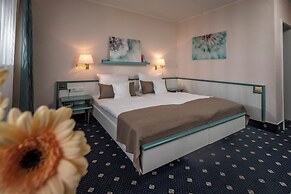 PANORAMA Hotel Heimbuchenthal