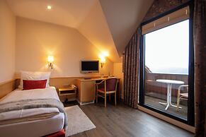 PANORAMA Hotel Heimbuchenthal