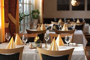 Luckai Hotel Restaurant