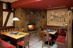 Luckai Hotel Restaurant