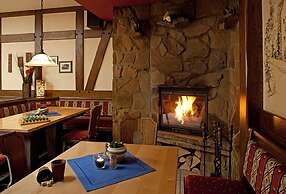 Luckai Hotel Restaurant