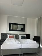 Stargaze Forum Hotel