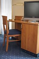 Stargaze Forum Hotel