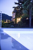 SCHLOSS PLARS Wine & Suites