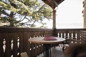 SCHLOSS PLARS Wine & Suites