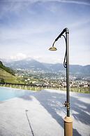 SCHLOSS PLARS Wine & Suites