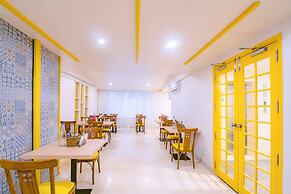 Bloom Hotel - Indiranagar