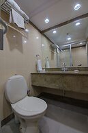 Tristar Service Apartments