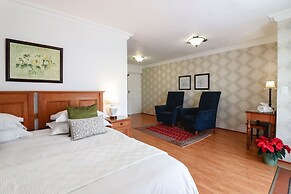 A Tuscan Villa Guest House