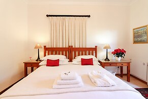 A Tuscan Villa Guest House