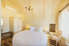 Tafoni Houses Cave Hotel