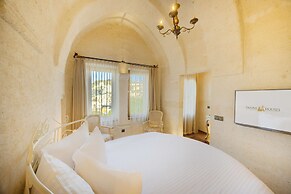 Tafoni Houses Cave Hotel