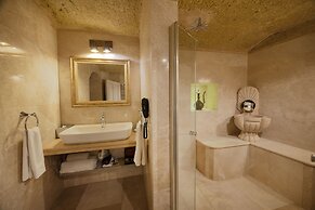 Tafoni Houses Cave Hotel