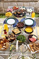 Tafoni Houses Cave Hotel