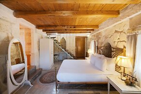Tafoni Houses Cave Hotel
