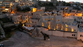 Tafoni Houses Cave Hotel