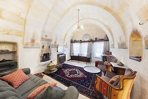 Tafoni Houses Cave Hotel