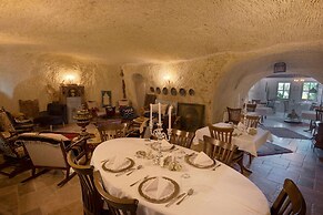 Tafoni Houses Cave Hotel