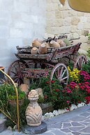 Tafoni Houses Cave Hotel