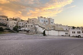 Tafoni Houses Cave Hotel