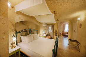Tafoni Houses Cave Hotel