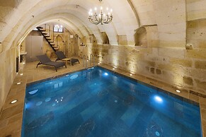Tafoni Houses Cave Hotel