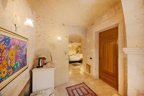 Tafoni Houses Cave Hotel