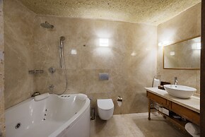 Tafoni Houses Cave Hotel