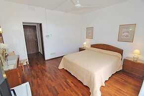 Hotel Terraza del Mar