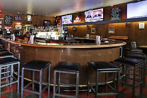 Town House Motel – Historic Old Town Eureka