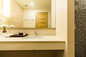 Ayrest Hotel