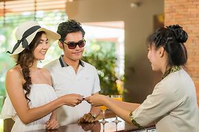 Ayrest Hotel