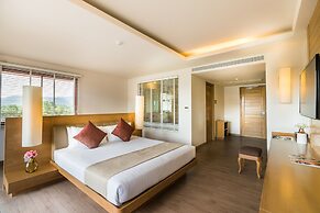 Ayrest Hotel