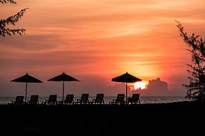 Le Coral Beach Resort and Cafe