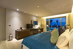 Le Coral Beach Resort and Cafe