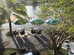 Le Coral Beach Resort and Cafe