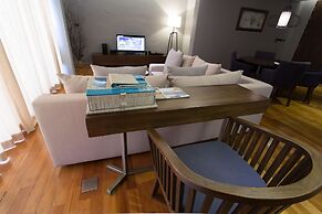 Le Coral Beach Resort and Cafe