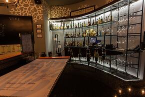 Le Coral Beach Resort and Cafe