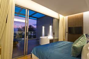 Le Coral Beach Resort and Cafe