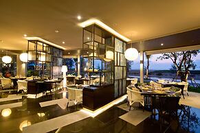 Le Coral Beach Resort and Cafe