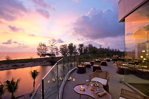 Le Coral Beach Resort and Cafe