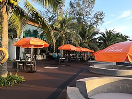 Le Coral Beach Resort and Cafe