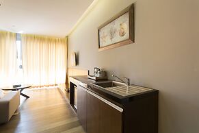 Le Coral Beach Resort and Cafe