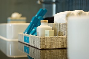 Le Coral Beach Resort and Cafe