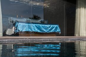 Le Coral Beach Resort and Cafe