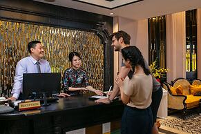 Lavender Central Hotel & Spa