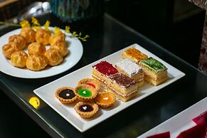 Lavender Central Hotel & Spa