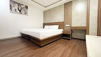 A25 Hotel - 274 De Tham