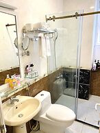 A25 Hotel - 274 De Tham